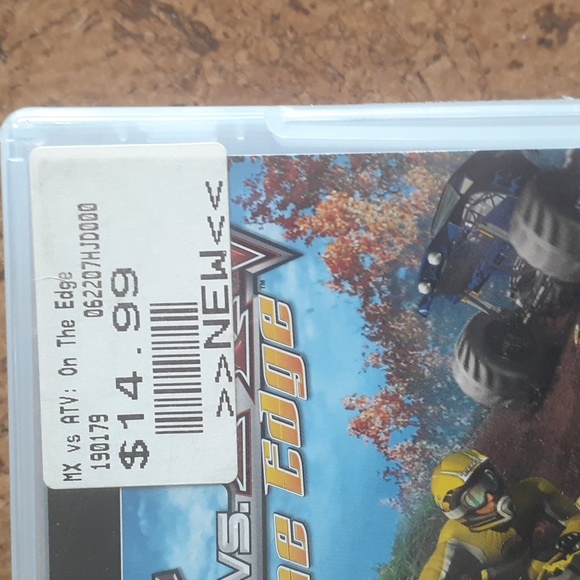 Sony PSP Game "MX vs ATV On the Edge". - Picture 2 of 5